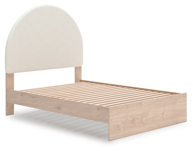 Arloster Upholstered Bed